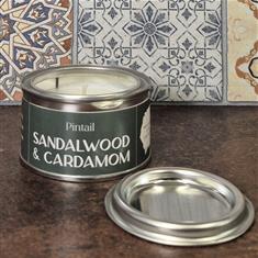 Sandalwood and Cardamom Pintail candle